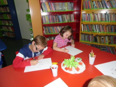 Spotkania przedszkolaków z biblioteką w Węgierskiej Górce rozpoczęte - zdjęcie6