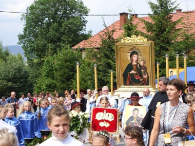 Złoty Jubileusz Koronacji Obrazu Matki Bożej Rychwałdzkiej - zdjęcie15