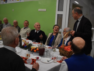 Spotkanie świąteczne z seniorami w Cięcinie - zdjęcie35