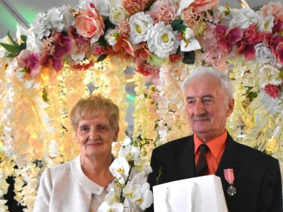 Jubileusz 50-lecia pożycia małżeńskiego w gminie Węgierska Górka - zdjęcie36