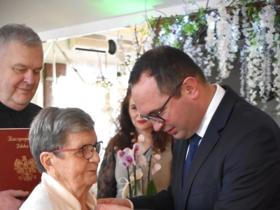 Jubileusz 50-lecia pożycia małżeńskiego w gminie Węgierska Górka - zdjęcie78