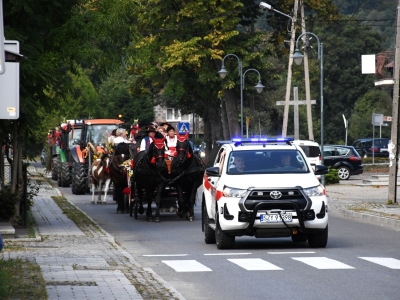 Dożynki Parafialne - KGW CIĘCINA ORAZ KG WĘGIERSKA GÓRKA - zdjęcie5