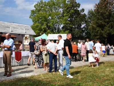 Dożynki Parafialne - KGW CIĘCINA ORAZ KG WĘGIERSKA GÓRKA - zdjęcie6